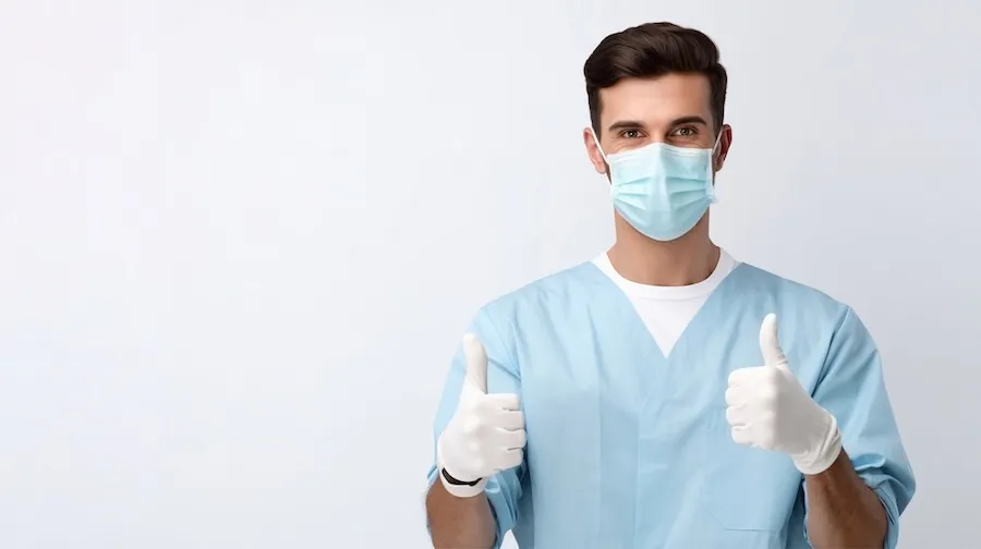 Odontólogo especialista en patología oral